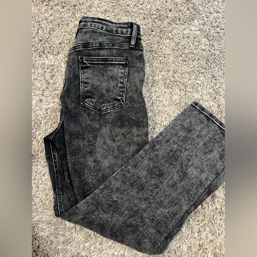 Black acid wash jeans 🖤